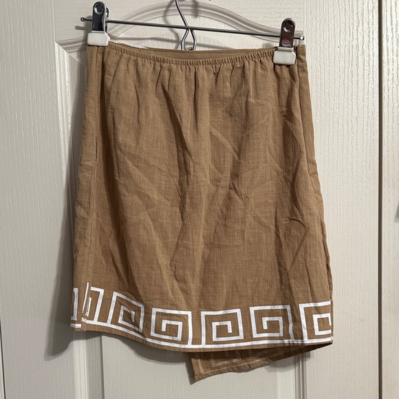 NWT Petal & Pup Lila Tan Mini Faux Wrap Skirt Grecian Summer Vacation Resort - Picture 4 of 6
